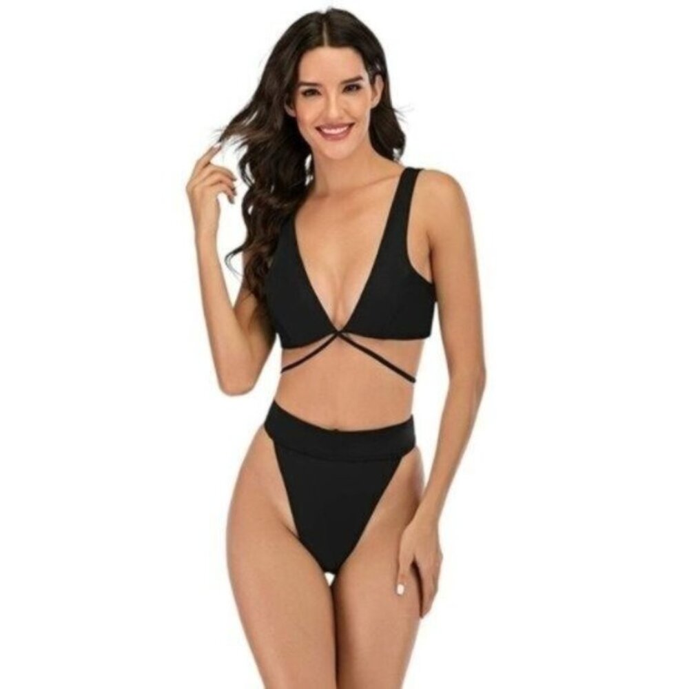 Sherry DC Strappy High Waist Bikini Swimsuit Set Black Size Small